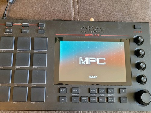 Akai mpc live - akai,