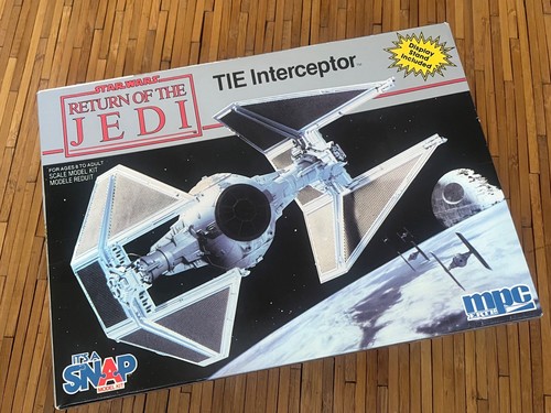Star wars tie - tie, •