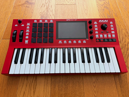 Akai professional mpc - akai, keys