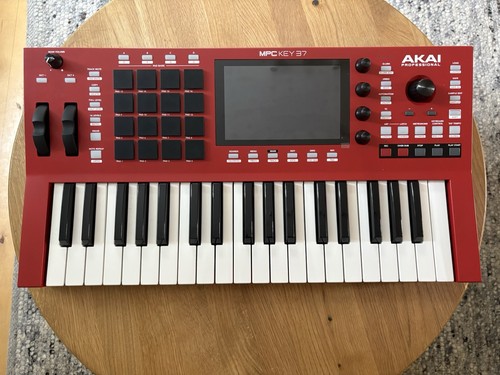 Akai mpc key synthesizer - akai,