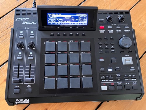 Akai mpc 2500 custom - 2500, neue
