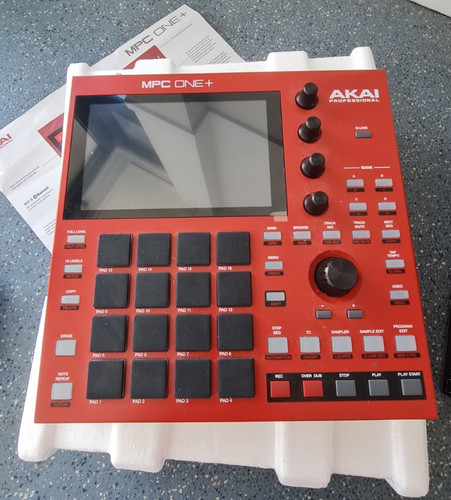 Akai mpc one plus near - akai,